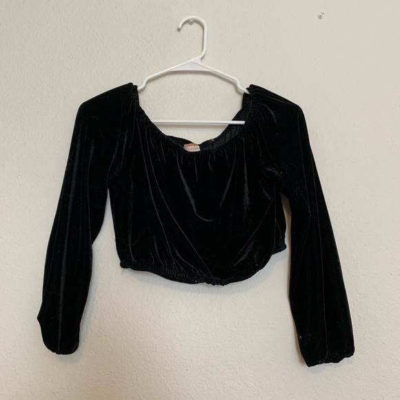 Velvet Crop top - Picture 2 of 2